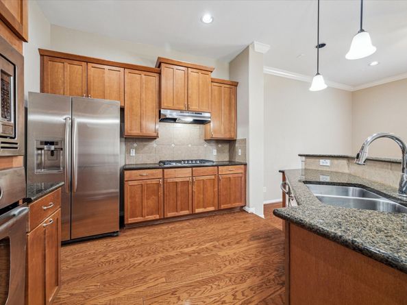 5629 Dolores Place Lane B, Houston TX 77057