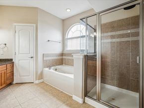 5629 Dolores Place Lane B, Houston TX 77057