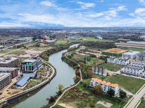 2765 Freund Street, Houston TX 77003