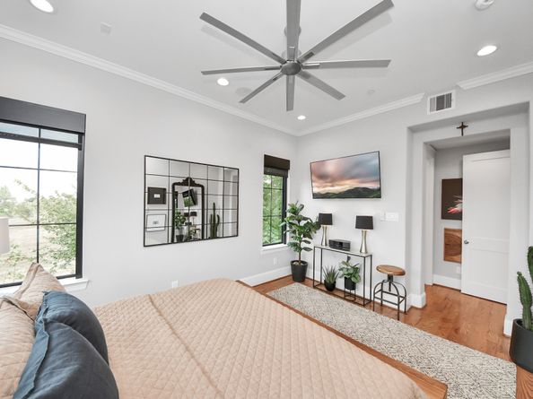 2765 Freund Street, Houston TX 77003