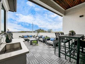 2765 Freund Street, Houston TX 77003