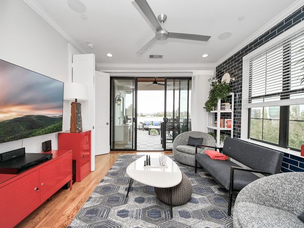 2765 Freund Street, Houston TX 77003