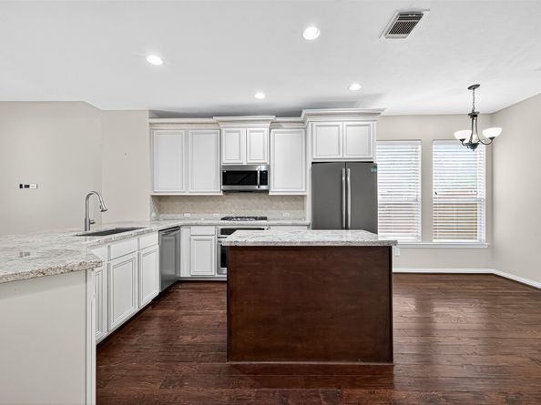 30 Whetstone Ridge Way, The Woodlands TX 77382
