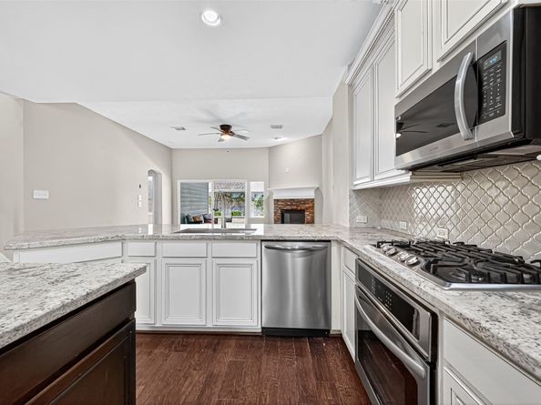 30 Whetstone Ridge Way, The Woodlands TX 77382