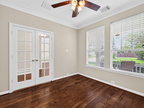 30 Whetstone Ridge Way, The Woodlands TX 77382