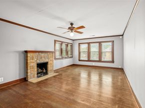 1701 Hawthorne Street, Houston TX 77098