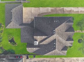 21319 Heartwood Oak Trail, Cypress TX 77433