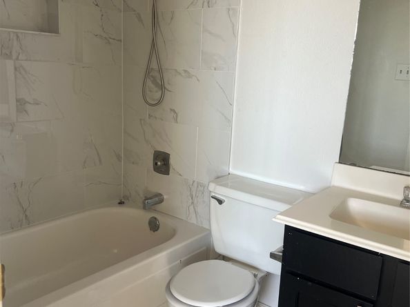 6111 Beverly Hill Street 74, Houston TX 77057