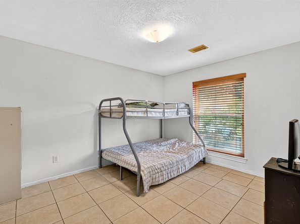 17602 Wild Willow Lane, Houston TX 77084