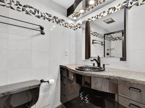 2001 Holcombe Boulevard 206, Houston TX 77030