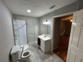 5910 Southtown Street, Houston TX 77033