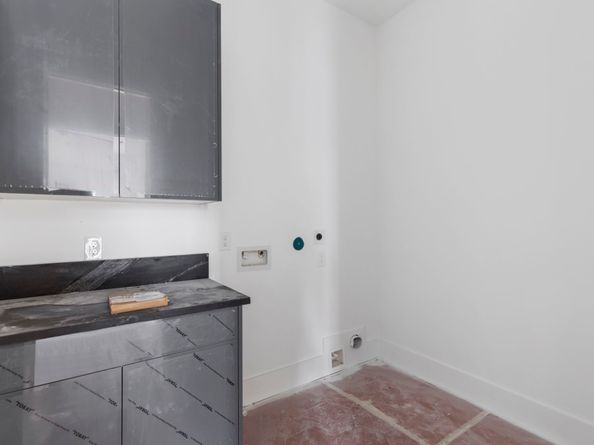 903 Tabor Street, Houston TX 77009