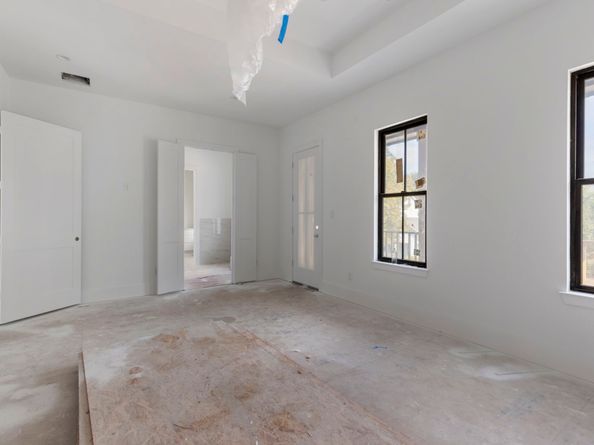 903 Tabor Street, Houston TX 77009