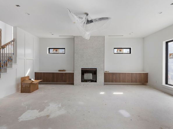 903 Tabor Street, Houston TX 77009