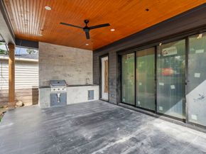 903 Tabor Street, Houston TX 77009