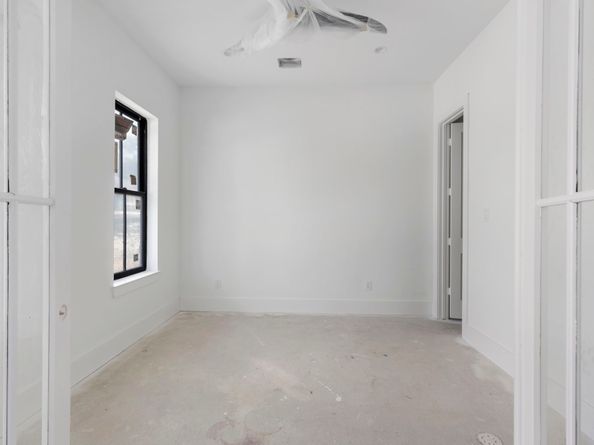 903 Tabor Street, Houston TX 77009