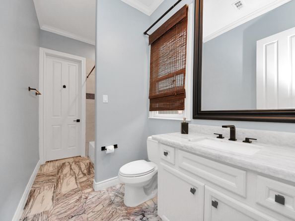 2008 Helena Street, Houston TX 77002