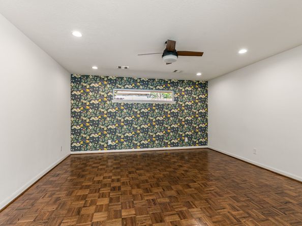 2619 Briarpark Drive, Houston TX 77042