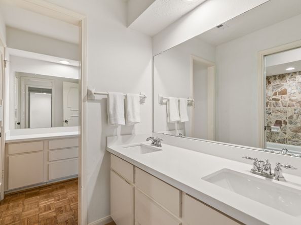 2619 Briarpark Drive, Houston TX 77042