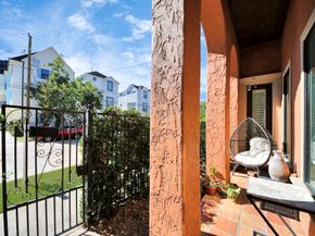 1141 W 23rd st A, Houston TX 77008