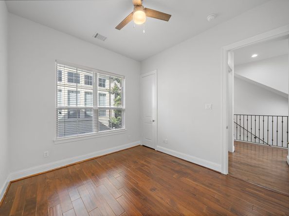 2924 Leeland Street, Houston TX 77003