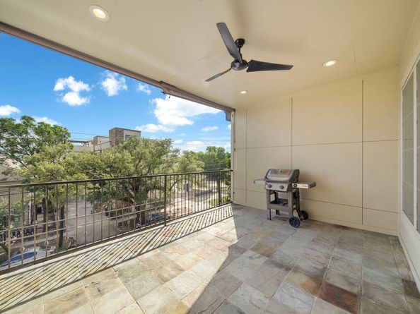 2924 Leeland Street, Houston TX 77003