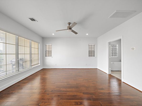 2924 Leeland Street, Houston TX 77003