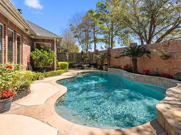 11413 Gallant Ridge Lane, Houston TX 77082