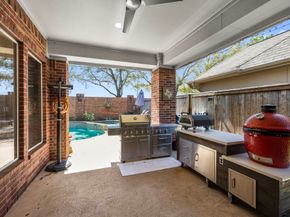 11413 Gallant Ridge Lane, Houston TX 77082