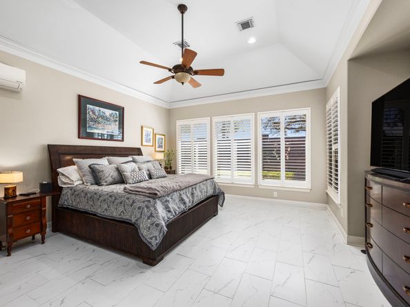 11413 Gallant Ridge Lane, Houston TX 77082