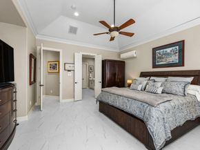 11413 Gallant Ridge Lane, Houston TX 77082