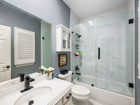 11413 Gallant Ridge Lane, Houston TX 77082