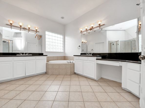 8519 Sunrise Meadow Lane, Houston TX 77095