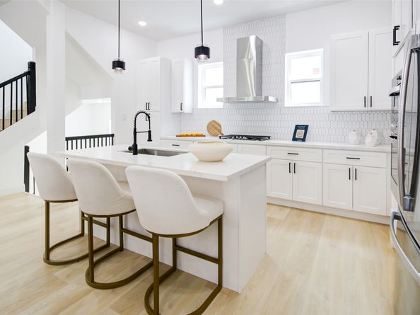 1214 W 24th Street D, Houston TX 77008