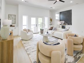 1214 W 24th Street D, Houston TX 77008