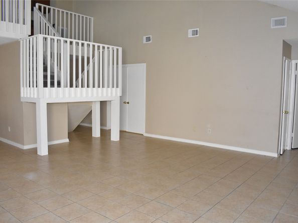 8903 Kalewood Drive, Houston TX 77099