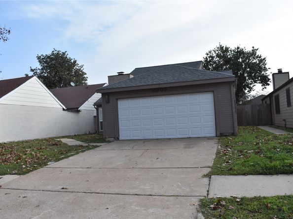 8903 Kalewood Drive, Houston TX 77099