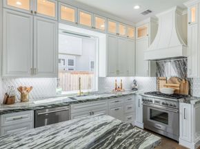 11606 Gallant Ridge Lane, Houston TX 77082