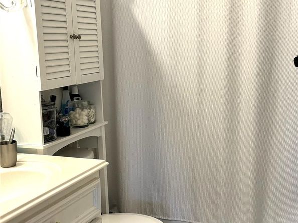 5009 N Main Street, Houston TX 77009