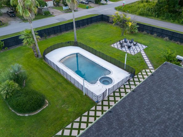 9115 Poco Road, Houston TX 77080