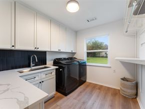 9115 Poco Road, Houston TX 77080