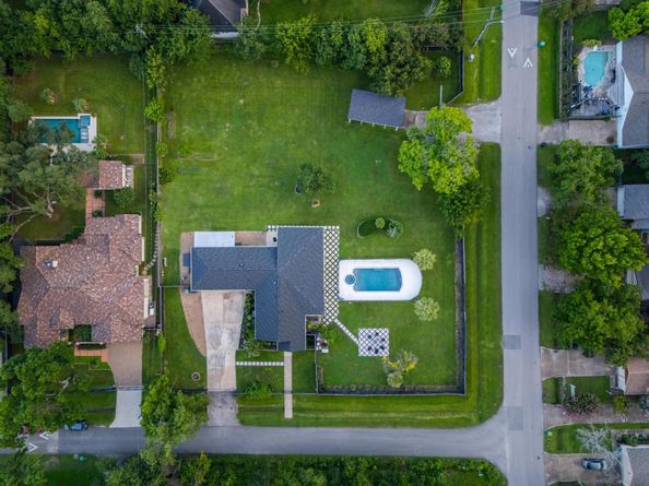 9115 Poco Road, Houston TX 77080