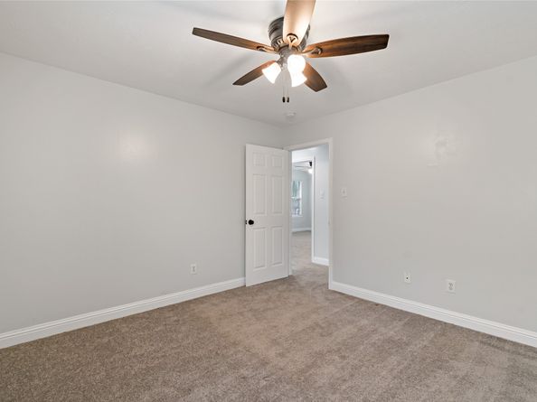 507 Firnat Street, Houston TX 77022