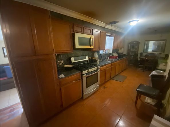 8402 Darlington Drive, Houston TX 77028