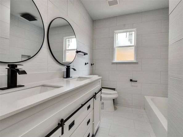 9003 Ledge Street, Houston TX 77075