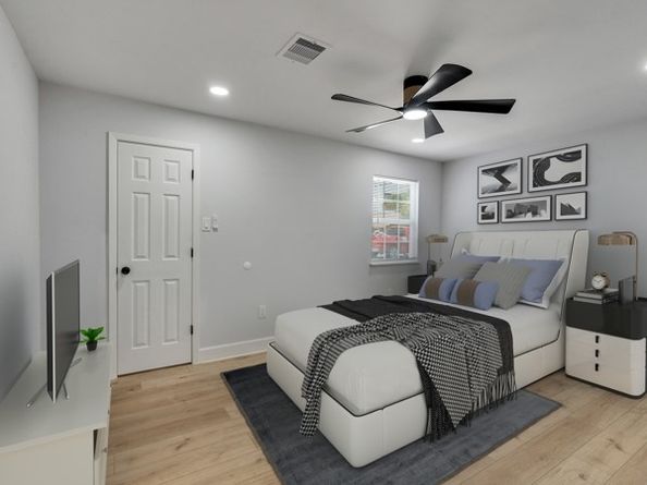 9003 Ledge Street, Houston TX 77075