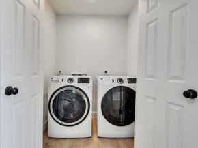 9003 Ledge Street, Houston TX 77075