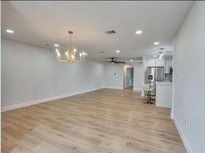 9003 Ledge Street, Houston TX 77075