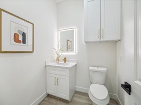 304 Enid Street, Houston TX 77009