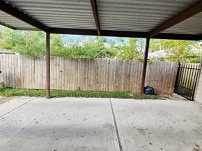 5231 Lyndhurst Drive, Houston TX 77033